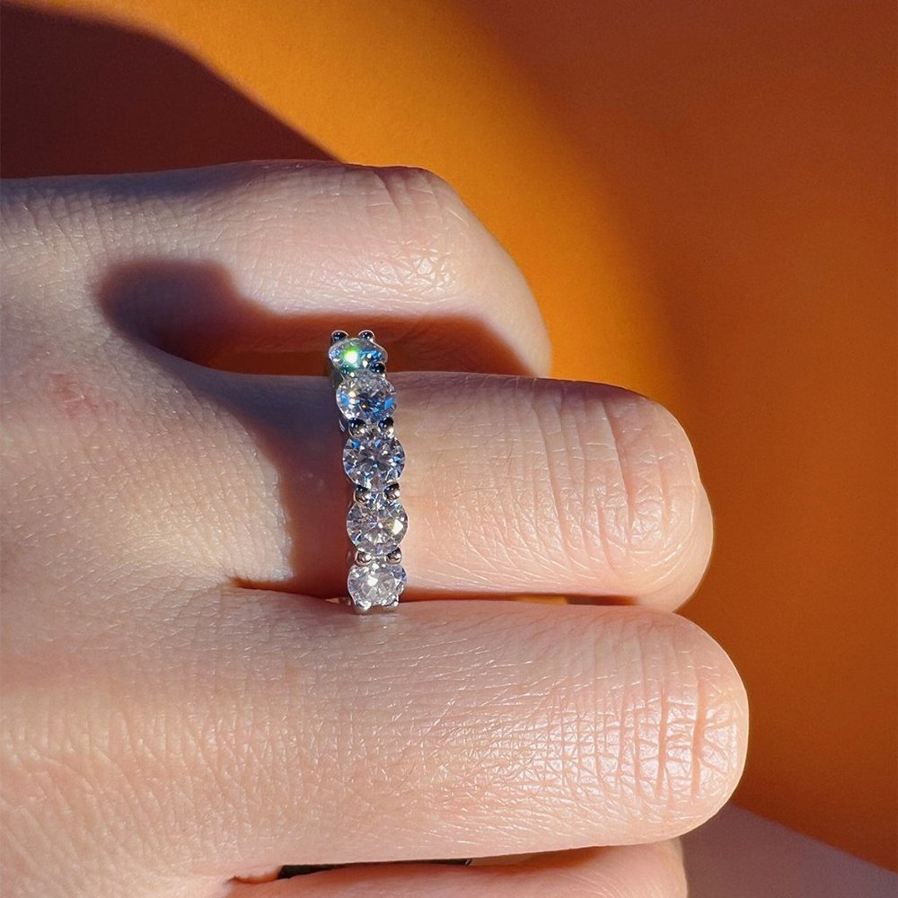 Certified 1.5 ct. t.w. Moissanite Diamond 5 Stone Half Eternity Band Ring NEW - Picture 3 of 12